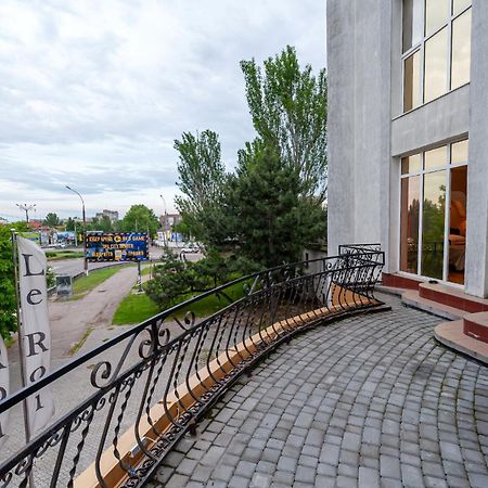 Hotel Palace Ukraine Mykolaiv Exterior photo